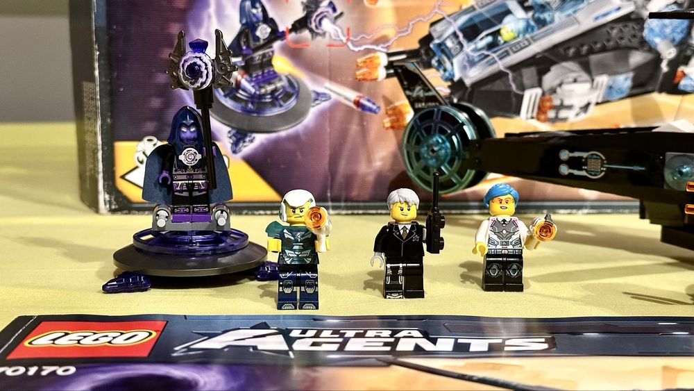 Lego 70170 Ultra Agents Ultracopter vs. Antimatter 100%