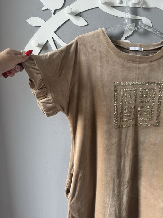 Sukienka welurowa beżowa 40-44