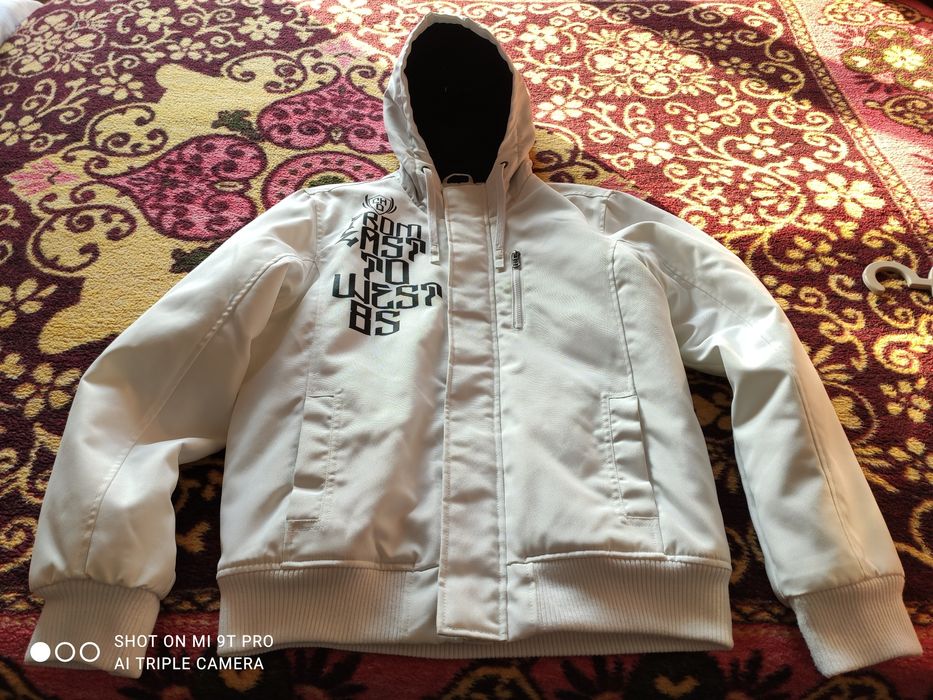 Casaco branco tamanho M