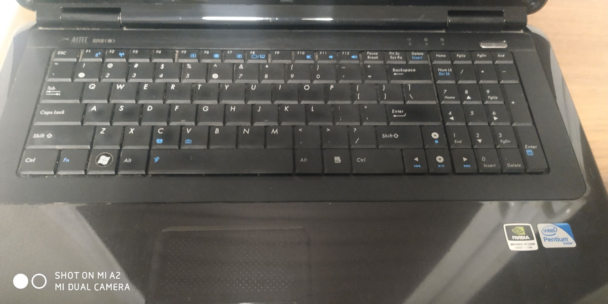 Asus k 70l.  17" uszkodzony