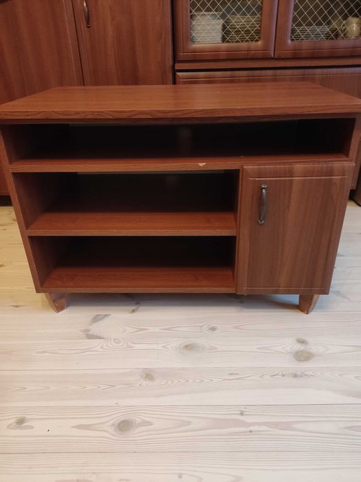 Szafka pod telewizor