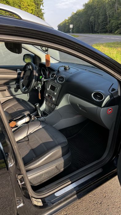 Ford Focus …………..