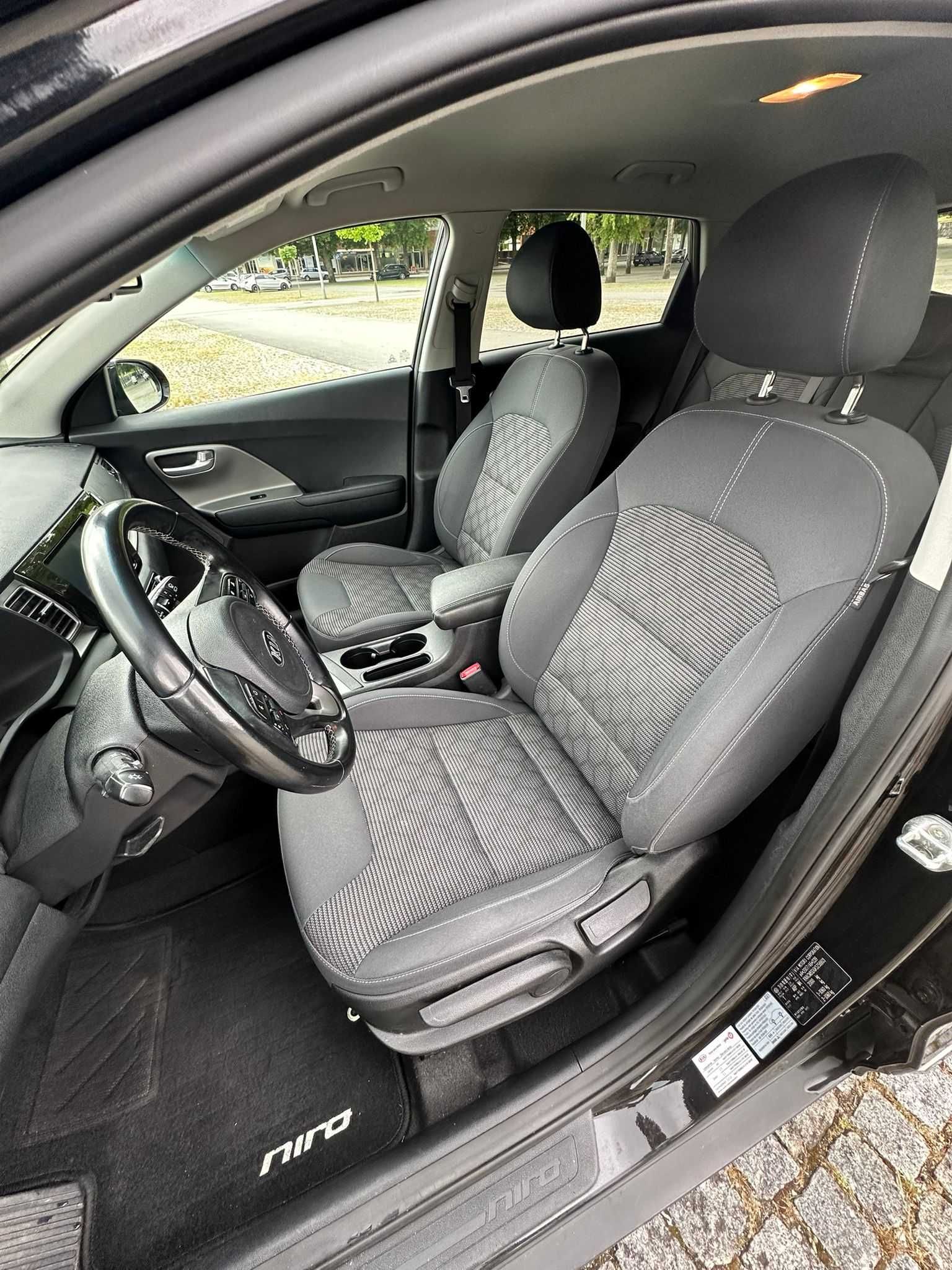 Kia Niro PHEV EX 2019 | Nacional | Garantia até 2026