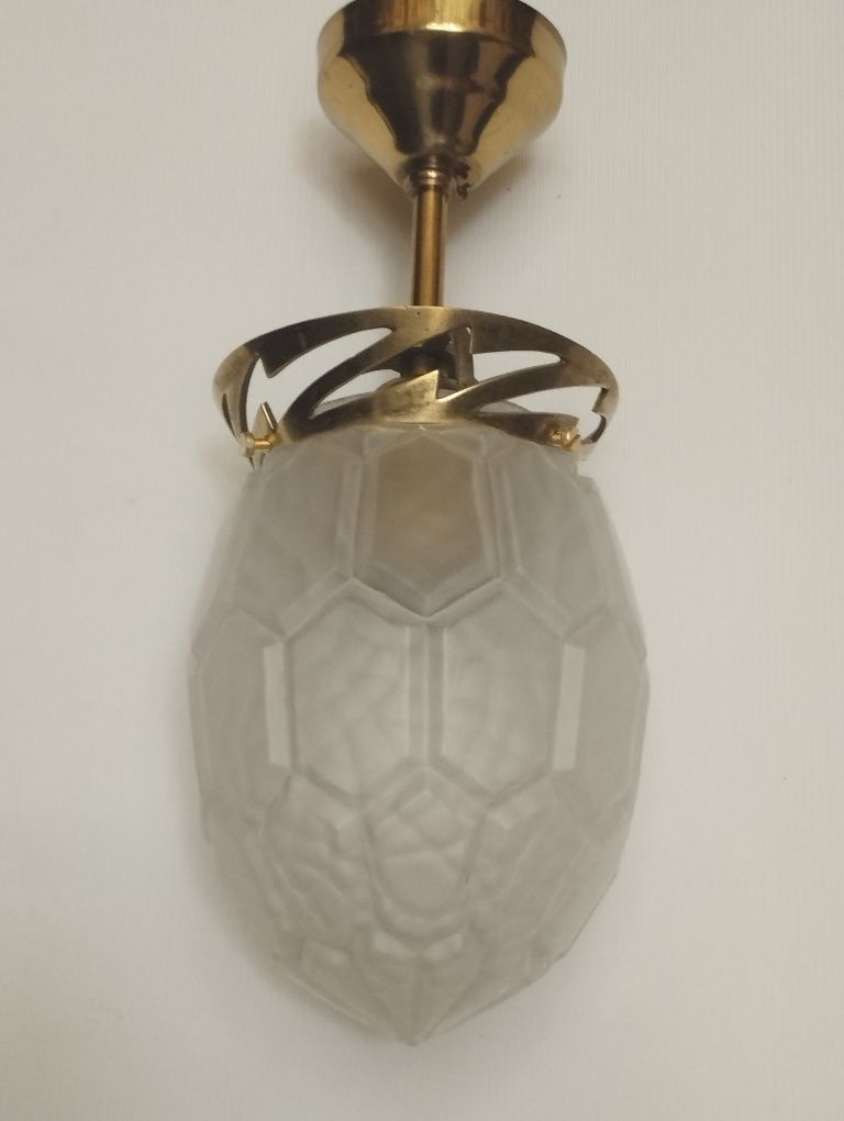 Mała lampa zwis ze starym kloszem