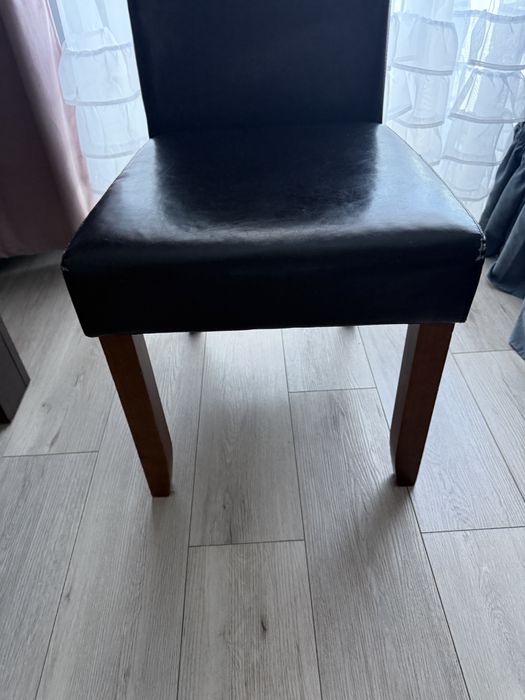 Stół + 6 krzeseł 140x90