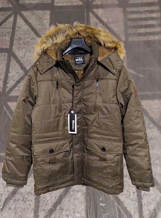 Пуховик Курта зима Муж. (новый)