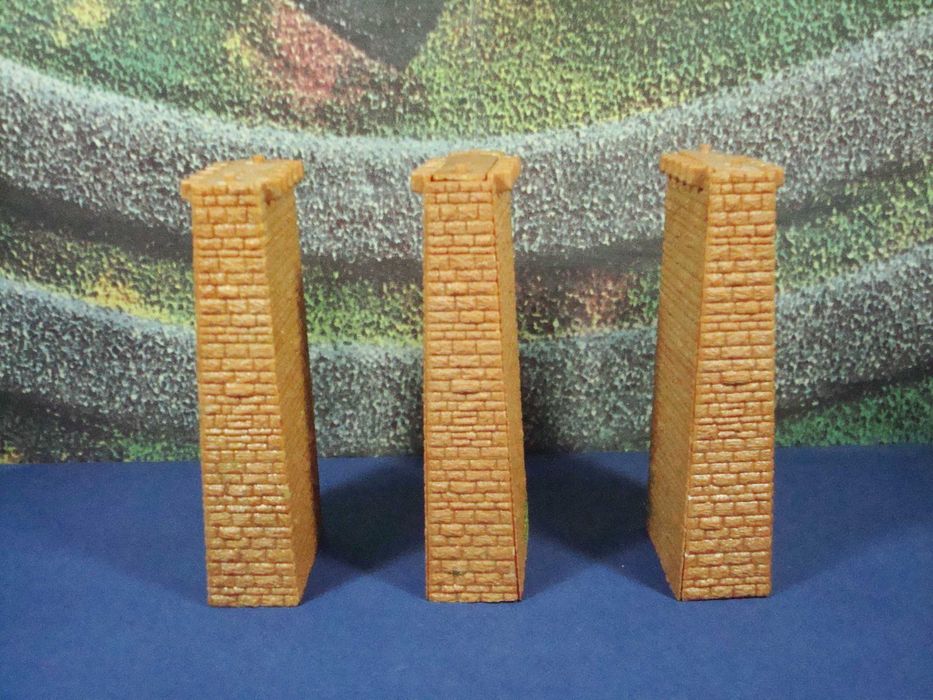 Faller H0 547 - Lote 3 Pilares para Viaduto / Artigo Usado
