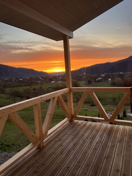 Оренда будиночка, котеджа в Карпатах, з чаном та мангальною зоною