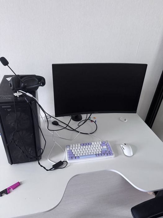 Срочно!!!Продам комп+моник,i9-11890hk+rx 6600xt