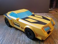 Transformers Bumblebee oryginalny Hasbro wyrzutnia strzałek pistolet