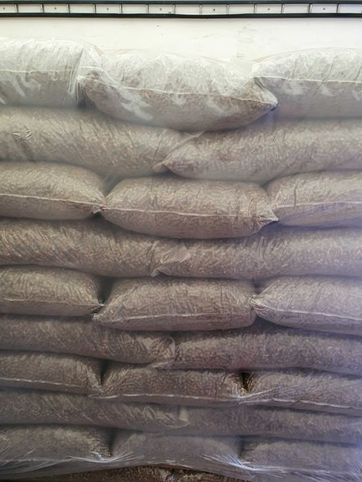 WYSOKOWYDAJNY Pellet Kaloryczny Opał O Dużej Wydajności MAX Ciepła HIT