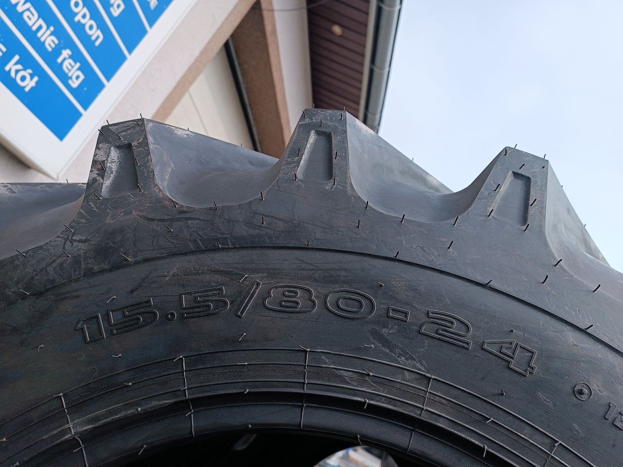 15.5/80-24  400/80-24  Galaxy Super Work Master R-1  12 PR mocna JCB C