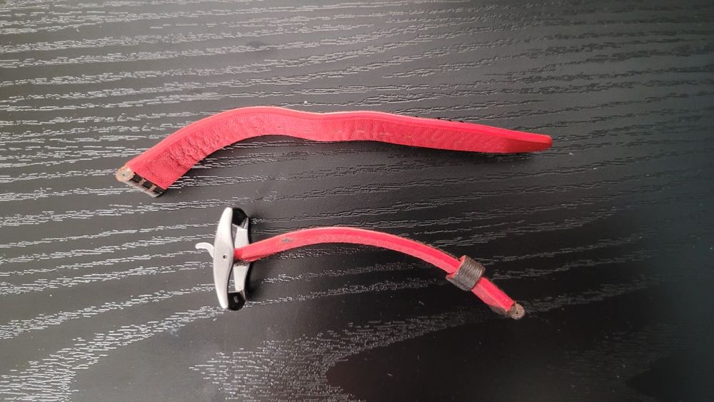 Pasek skin Swatch X James Bond 007 ASS07Z102