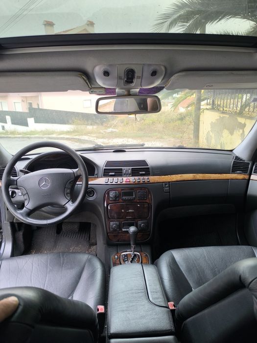 Mercedes S320  de 2001 avariado