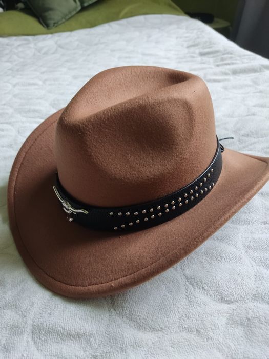 Kapelusz kowbojski brązowy ciepły karmelowy rudy klasyczny kowboj nowy