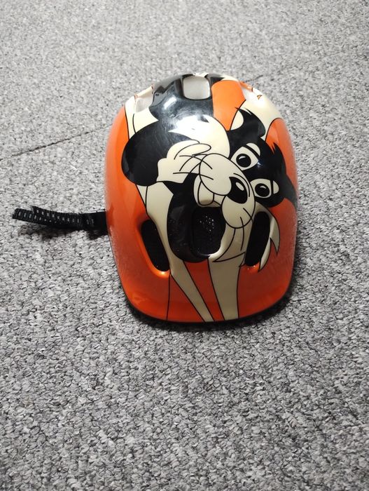 Kask dziecięcy regulowany na rower