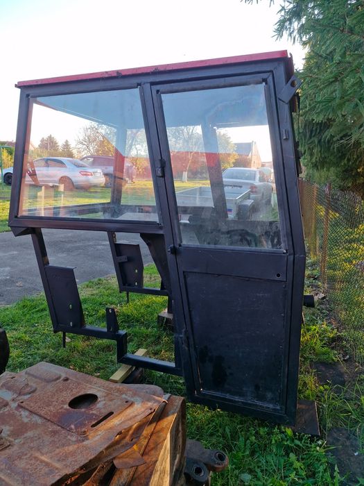 Kabina MF 255,ursus