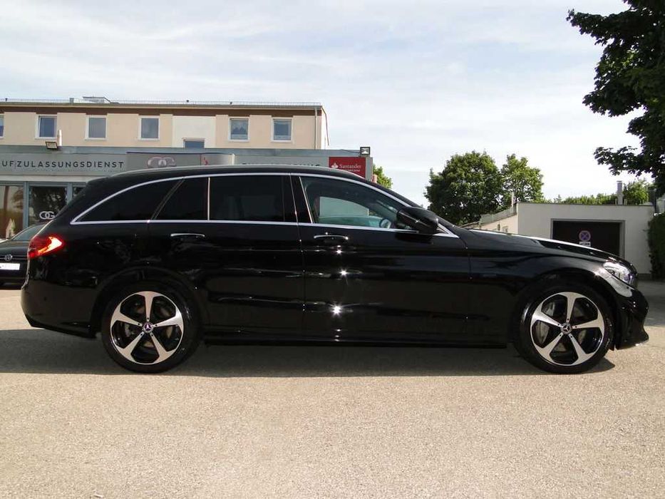 Mercedes Benz C300de Plug-in