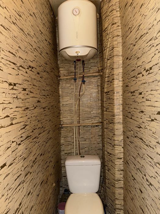 Продам квартиру на Победе 2-х комнатную