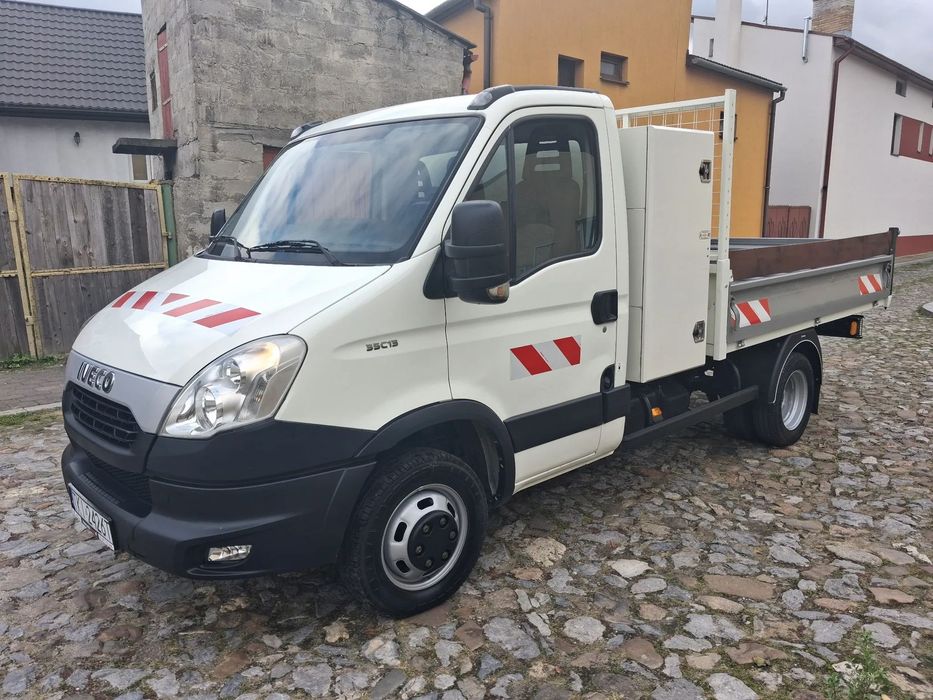 Iveco 35C13 wywrotka  Iveco 35C13 kiper wywrotka klima super stan !!