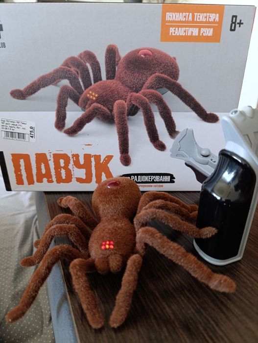 Павук на радіокеруванні, павук на пульт, іграшка павук