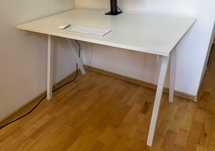 białe biurko ikea trotten 120x70 x75 używane Cieszyn