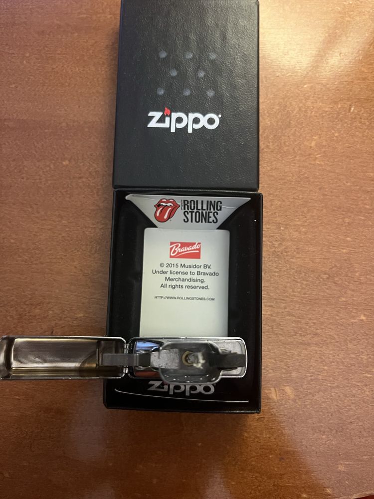 Isqueiro ZIPPO Rolling Stones NOVO