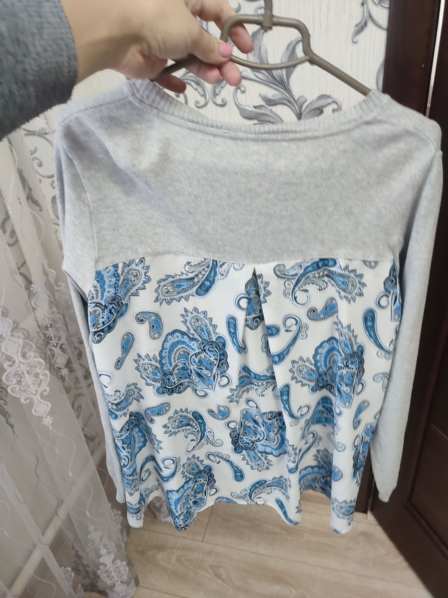Продам святкова кофта, реглан, светр, блуза, блузка