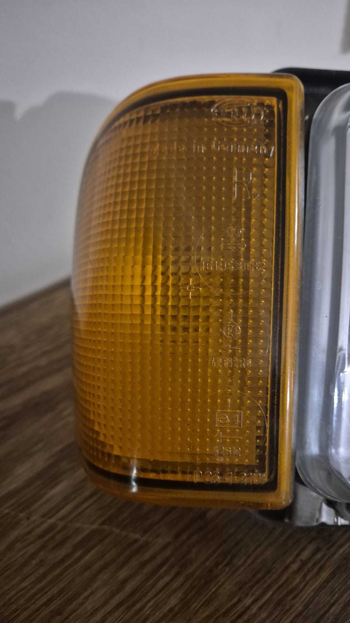 Lampa Przednia Prawa+ Kierunek VW JETTA MK1 (79-84r.) Oryginalna HELLA
