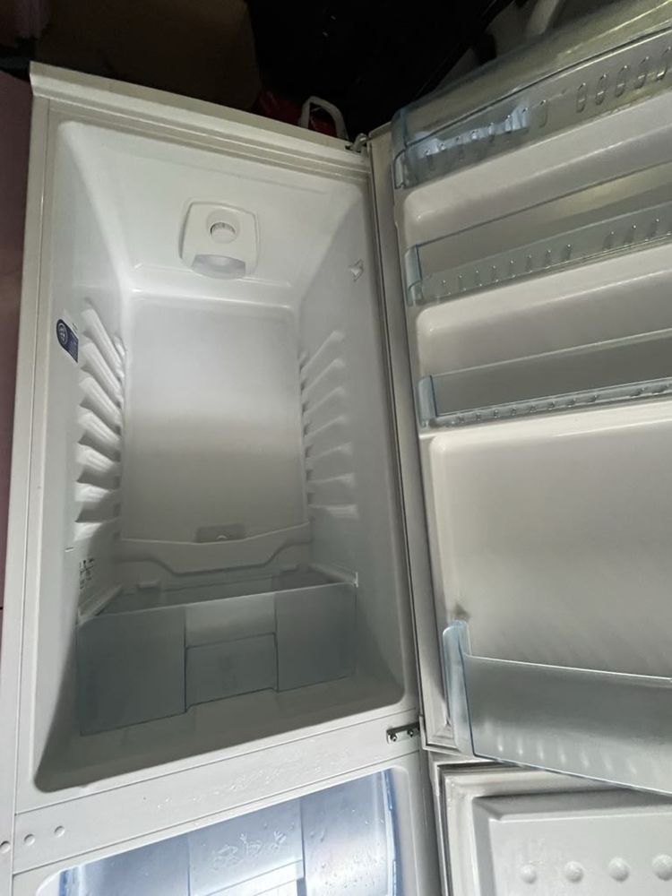 Lodowka Beko 54x170 sprawna