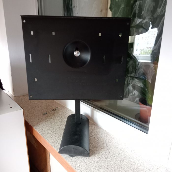 Підставка для телевізора