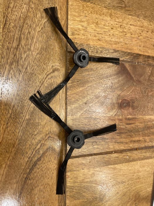 Zestaw dwóch szczoteczek do robota sprzątającego