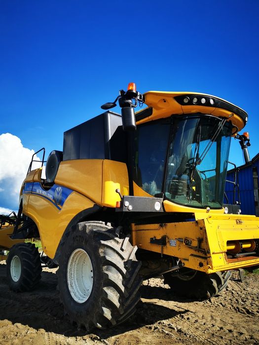 Kombajn Zbożowe NEW HOLLAND CX.5.80' 2023R
