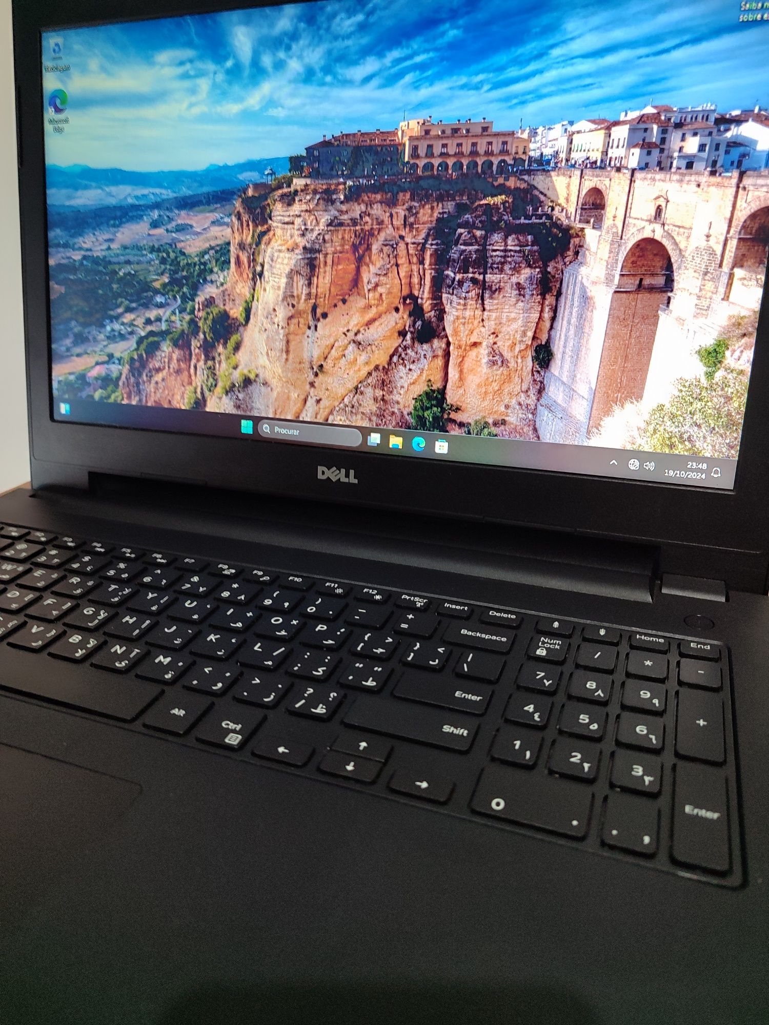 Portátil Dell  i5 OFERTA Mause Pad xxl e bateria NOVA