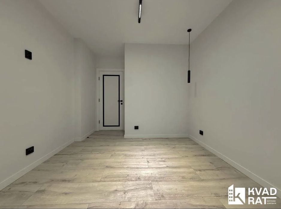 Двокімнатна квартира з ремонтом в ЖК Manhattan біля озера! 5 поверх