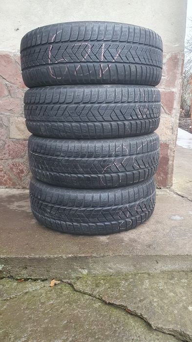 Комплект коліс Pirelli 225/60/17 ЗИМА 2021 року Протектор 6 мм.