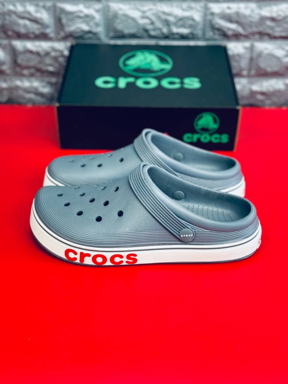 Мужские летние кроксы серые стильные удобные топовые Crocs