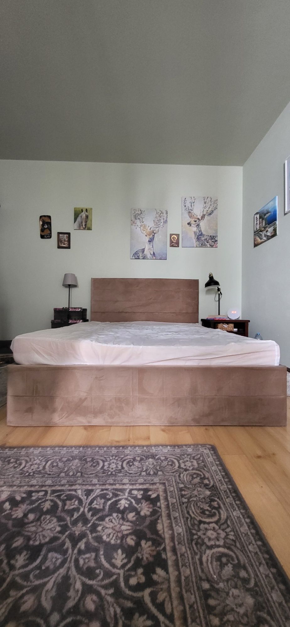 Łóżko 140x200 tapicerowane, z materacem Royal Med Medico, z pojemnikie