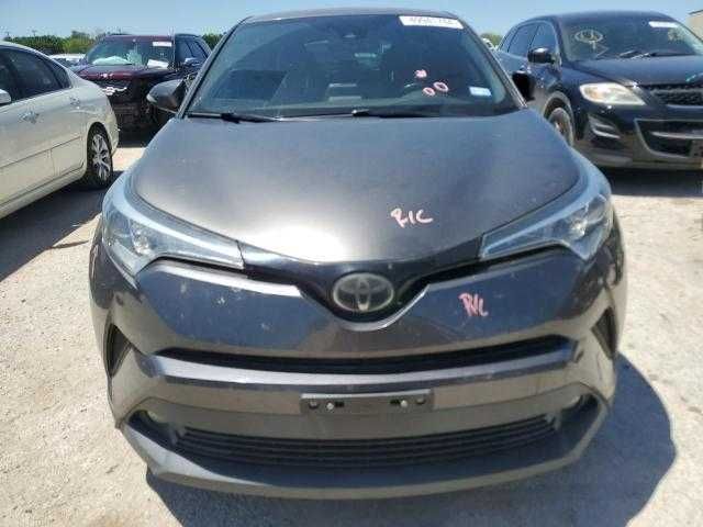 Toyota C-HR XLE 2019