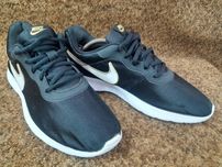 Кросівки літо оригінал Nike Tunjun 39 розмір.
