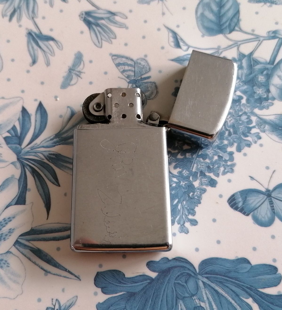 Zippo Slim z 1979 roku