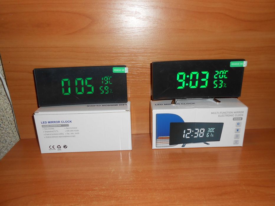 Настольные часы с термометром, гигрометром зеленая подсветка