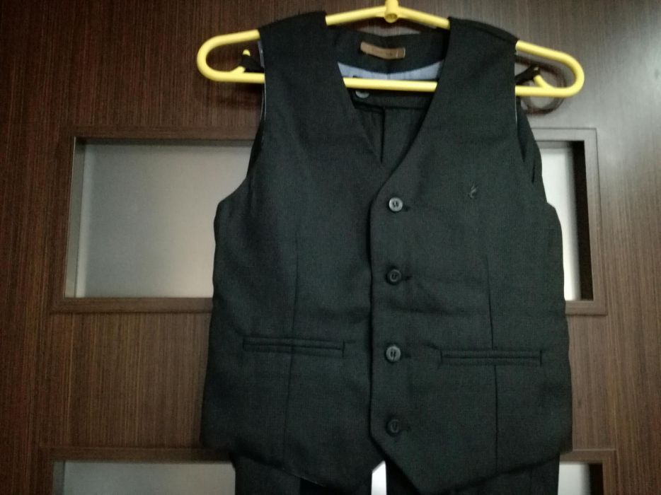 Komunia Spodnie + kamizelka rozmiar 146 pod albę