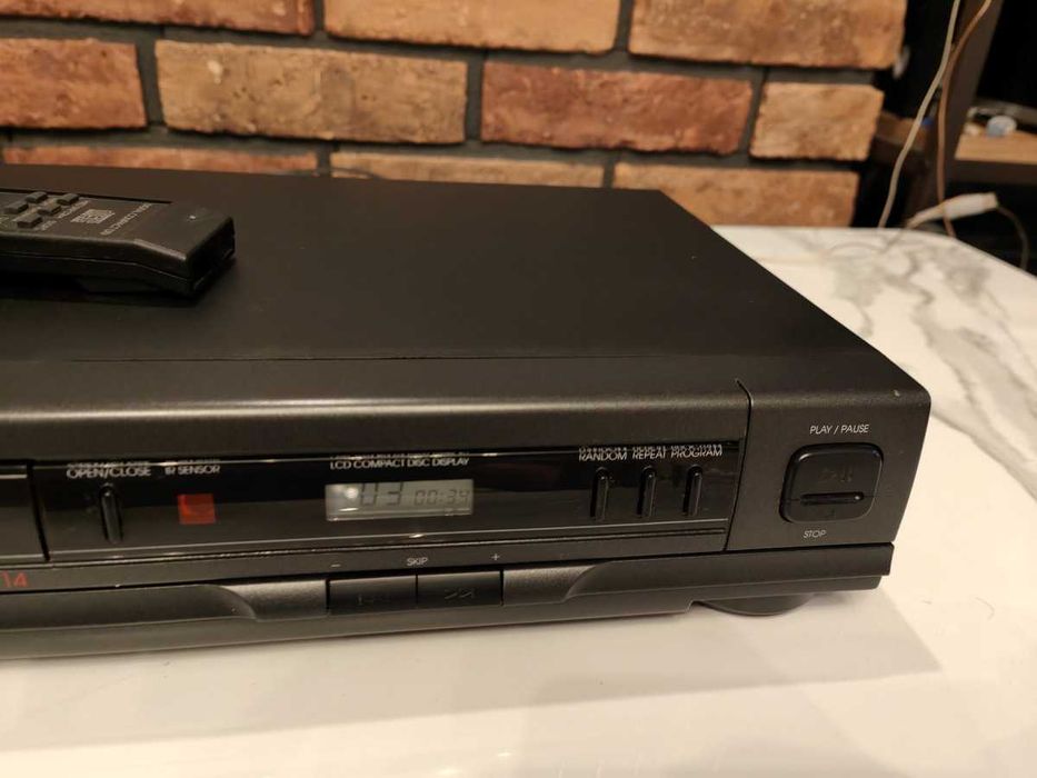 Odtwarzacz Cd ICES CDP-7714 ! pilot