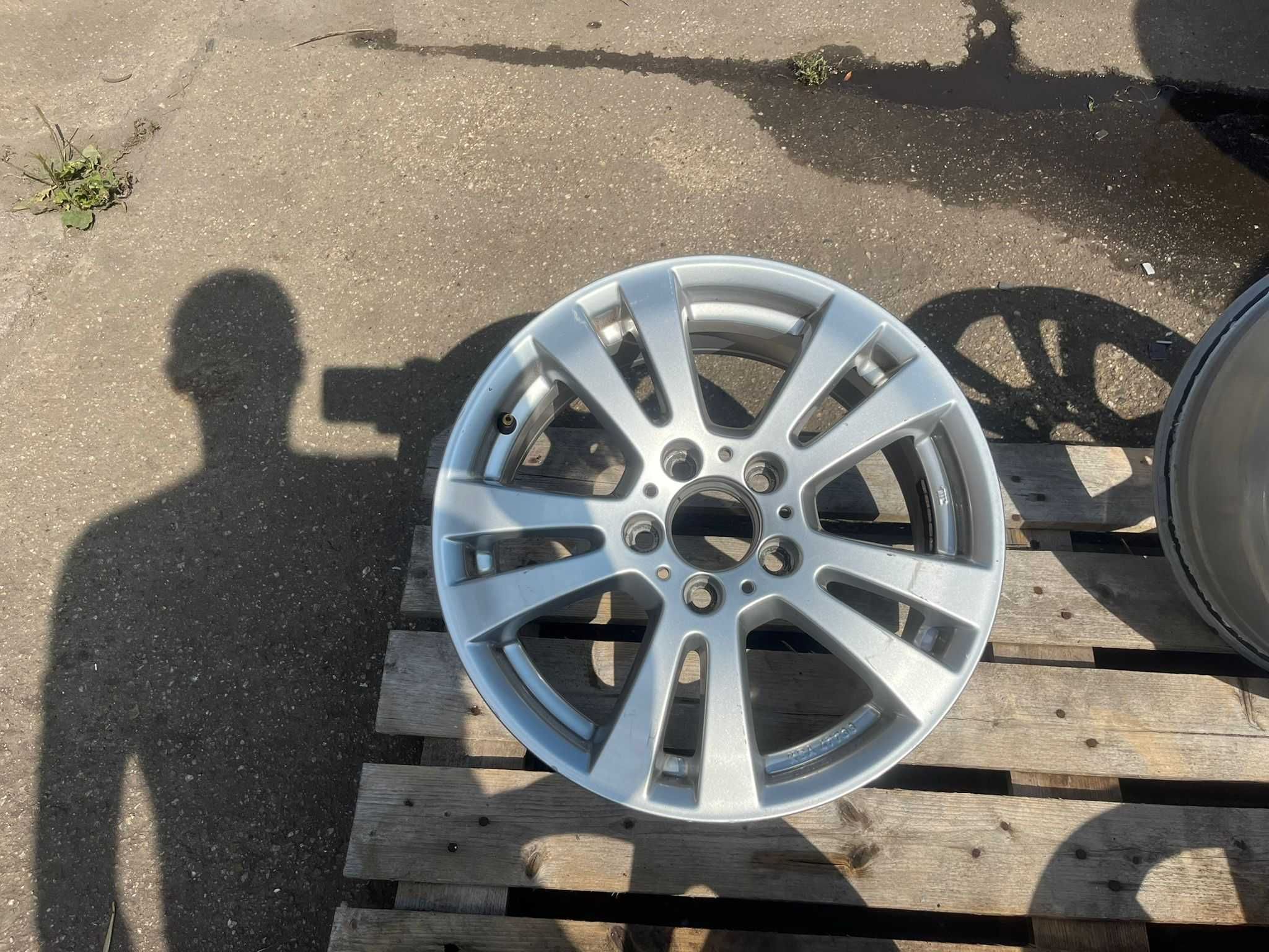 Felgi Rial 5x112 R16 7j et48 KBA47738 (mercedes)