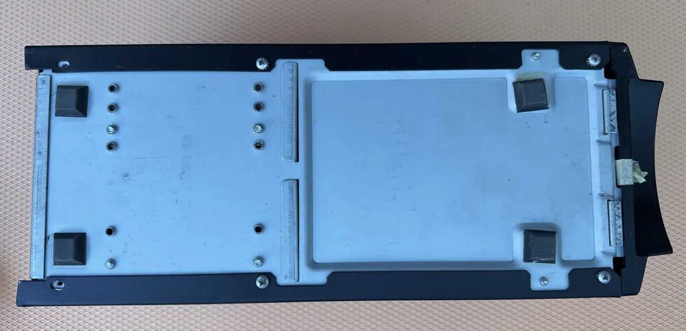 ДБЖ APC Smart-UPS 1000VA SUA1000I Чиста синусоїда. LiFePo4 800 вт*год