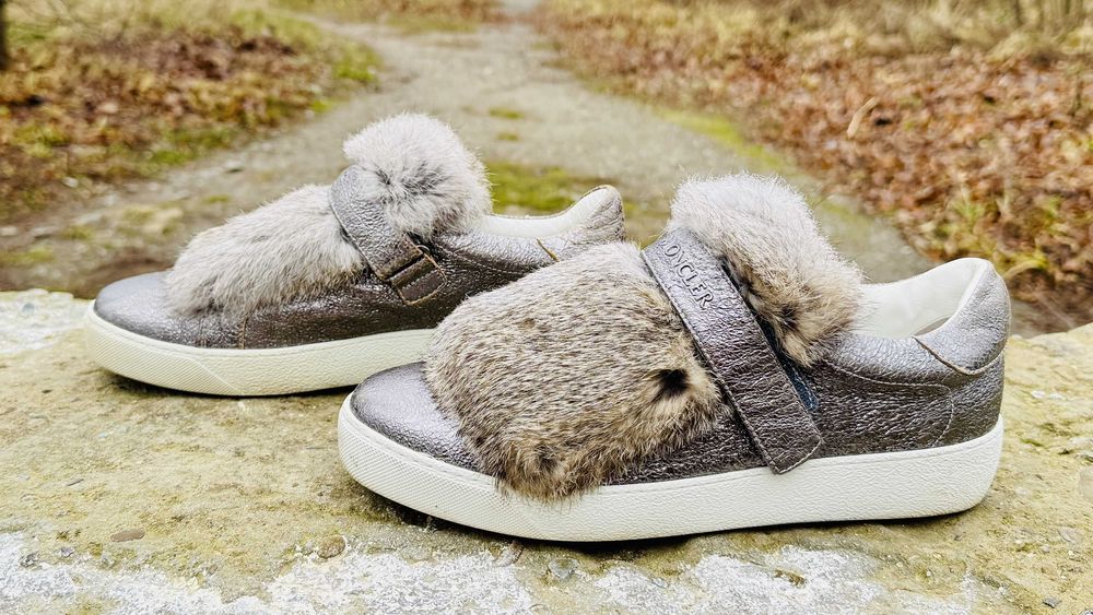 Жіночі оригінальні сліпони Moncler Silver Lucie Trainer with Rabbit