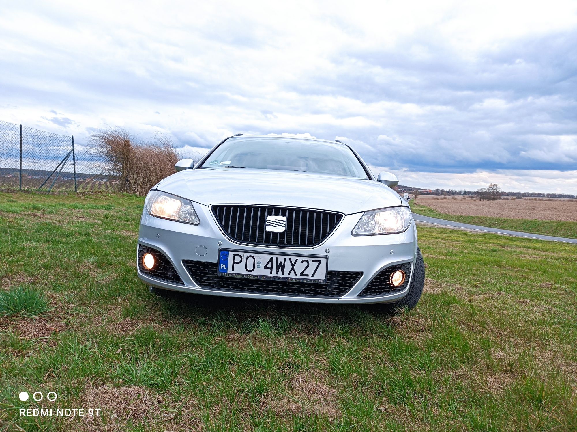 Seat Exo z 2010 Bogate wyposażenie