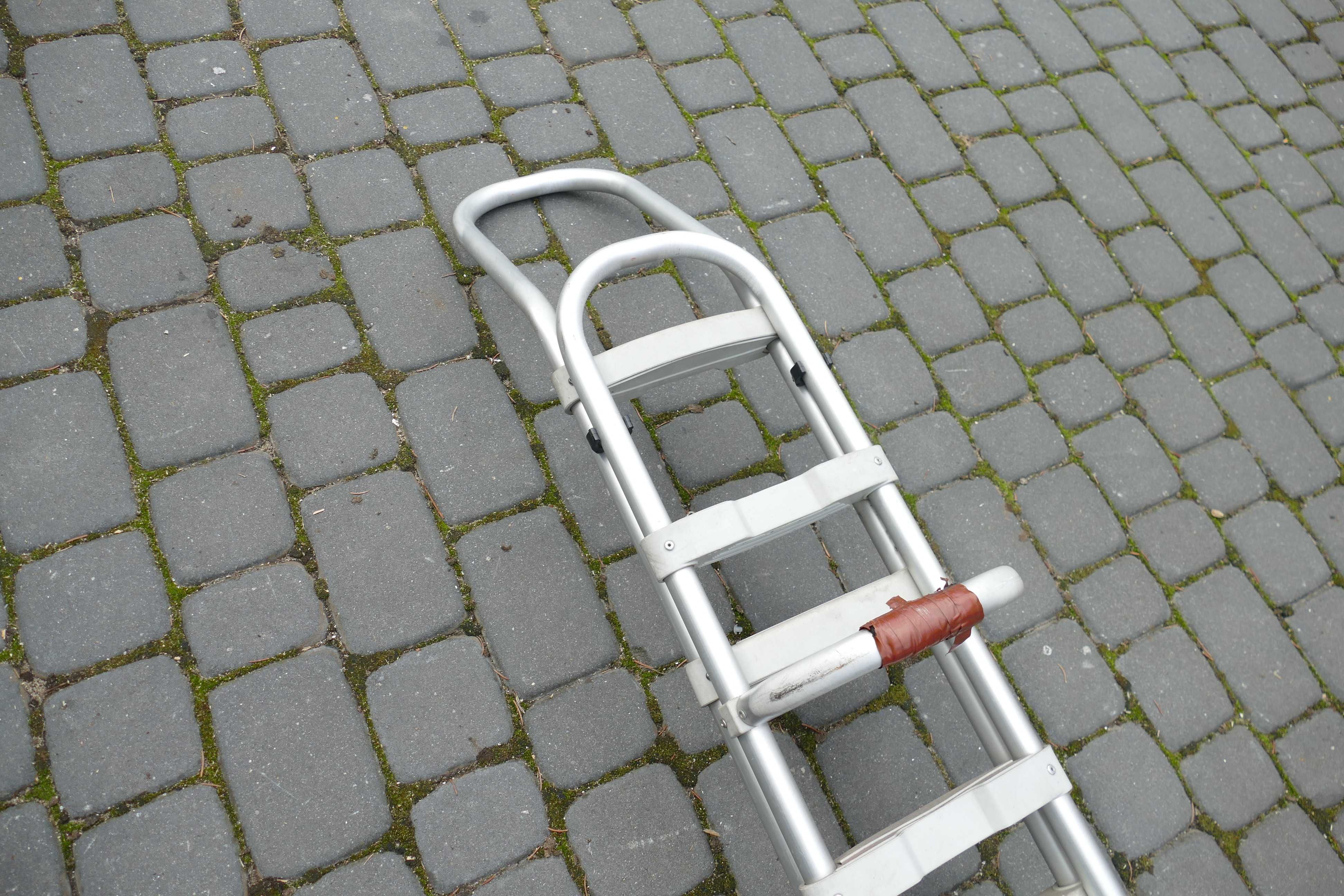 Drabinka zewnętrzna kamper