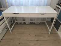 Biurko Ikea Alex z krzesłami